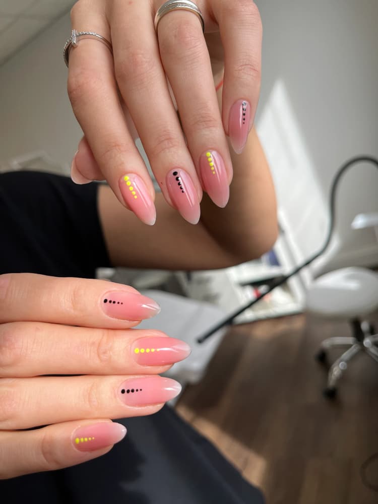 Nail photo